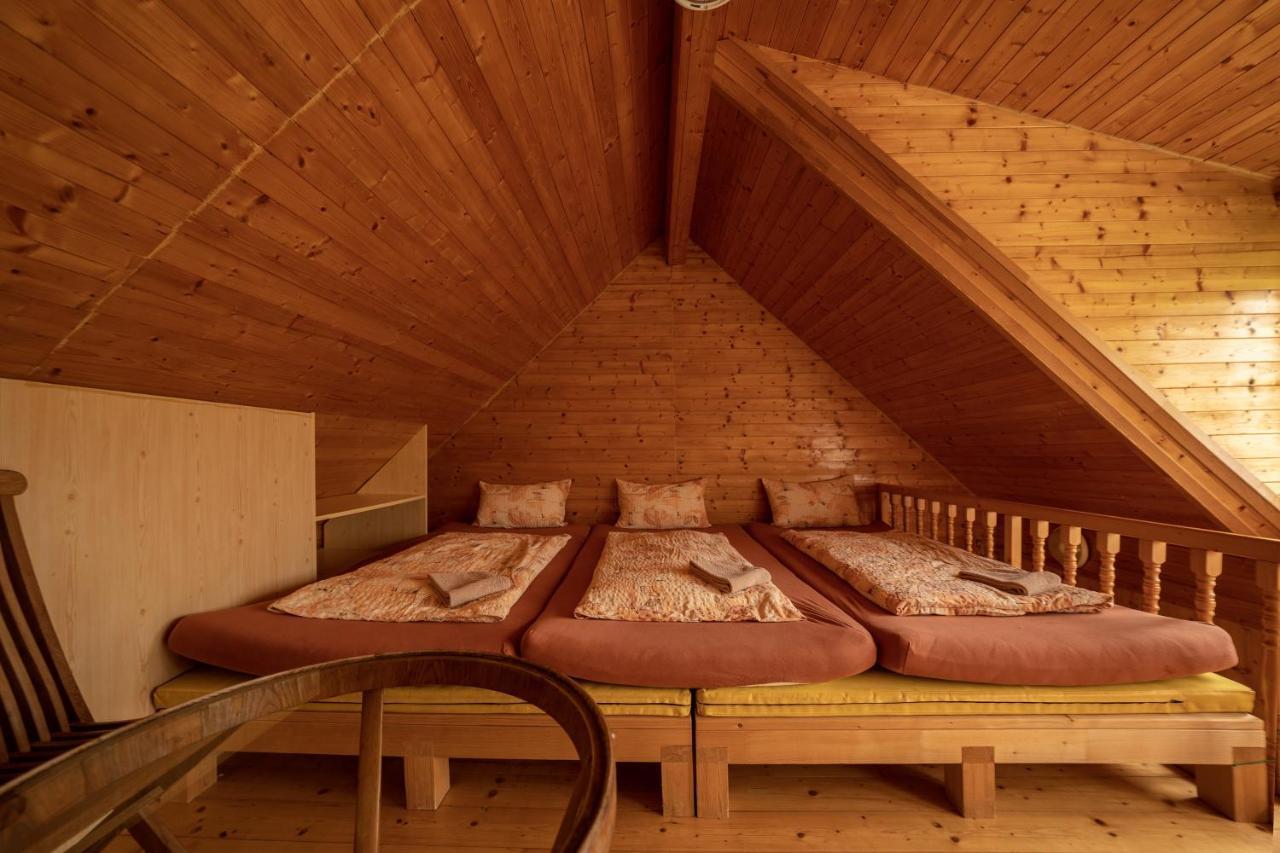 Strazne Chalet Bagian luar foto